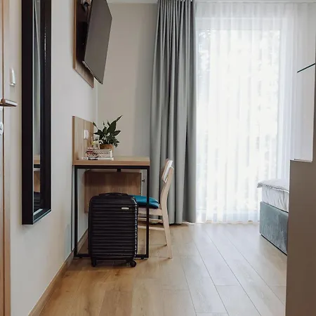 מלון Jezioranka אוסטשיצ'ה