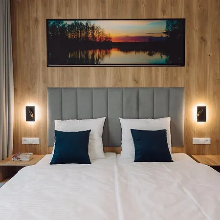 Jezioranka מלון אוסטשיצ'ה