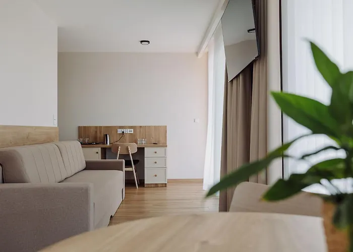 Jezioranka Отель Остшице